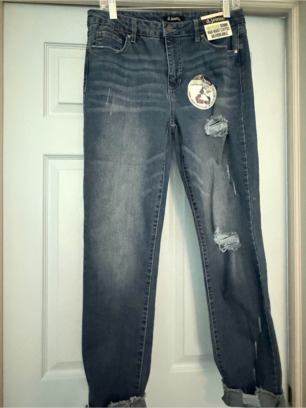 d. jeans Distressed Dark Wash Blue Women's Jeans